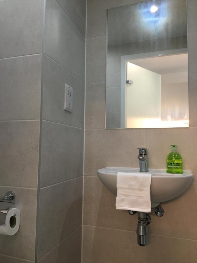 Modern Studios, Newcastle Under Lyme - Sk Εξωτερικό φωτογραφία